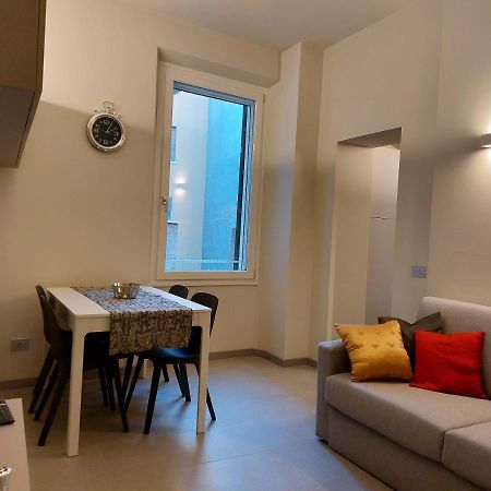 The 6 Apartments Rimini Bagian luar foto