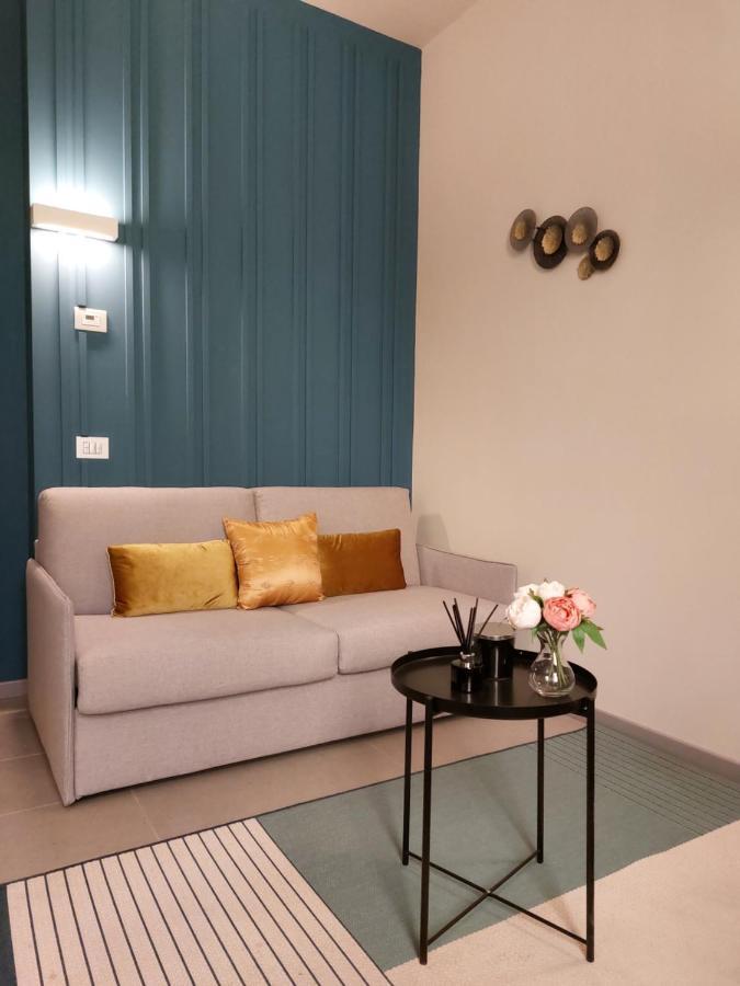 The 6 Apartments Rimini Bagian luar foto