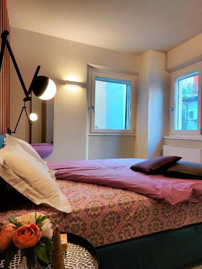The 6 Apartments Rimini Bagian luar foto